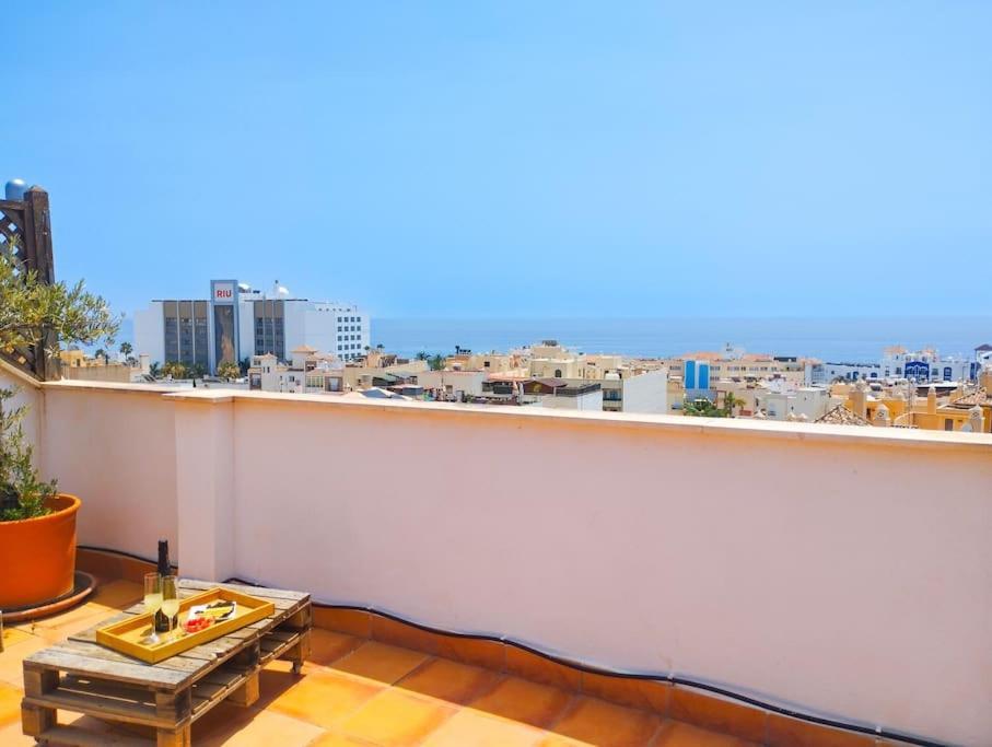 Penthouse With Jacuzzi And Spectacular Sea Views Apartment Nerja Ngoại thất bức ảnh